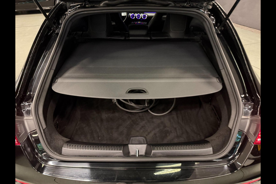 Mercedes-Benz CLA-Klasse Shooting Brake 250 e AMG PREMIUM 218PK SFEERVERL/NAVI/DAB/LED/V-COCKPIT/CARPLAY///