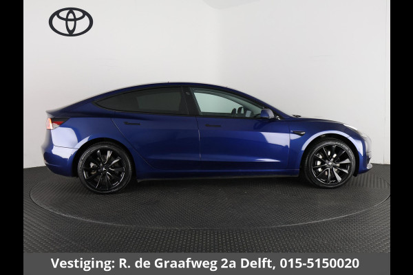 Tesla Model 3 Black Sport Pack Standard RWD Plus 60 kWh