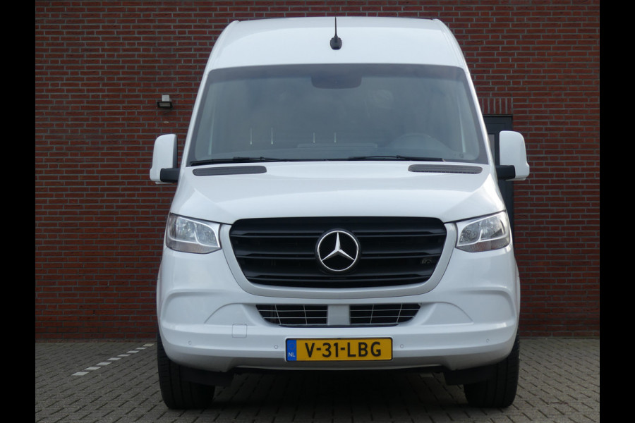 Mercedes-Benz Sprinter 317 CDI L2H2 3500KG Trekgewicht Camera/Airco/PDC
