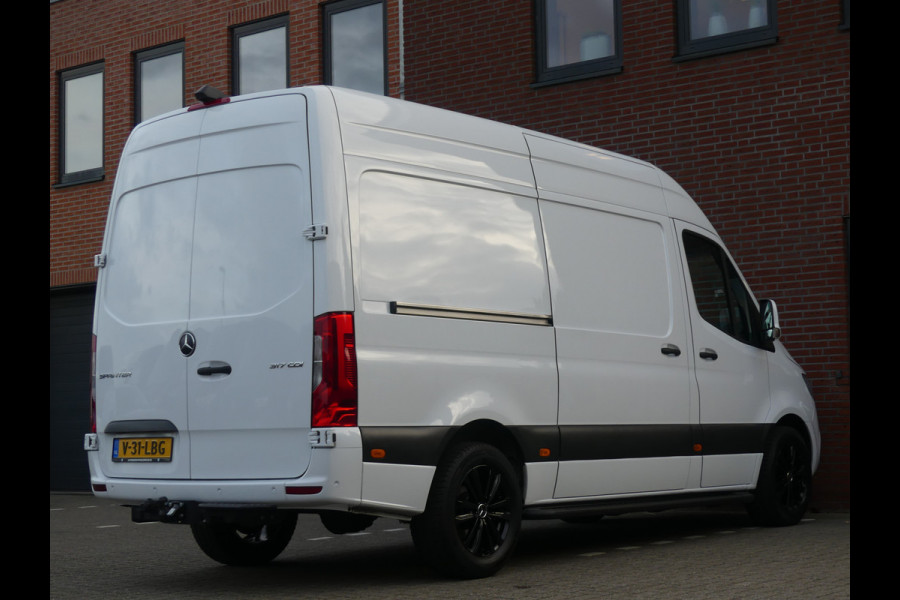 Mercedes-Benz Sprinter 317 CDI L2H2 3500KG Trekgewicht Camera/Airco/PDC