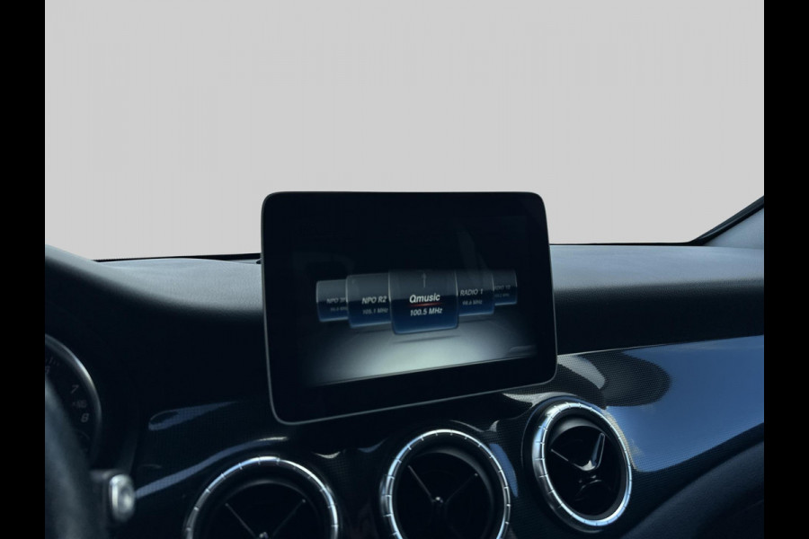 Mercedes-Benz CLA-Klasse 180 Ambition | automaat | dealer onderhouden