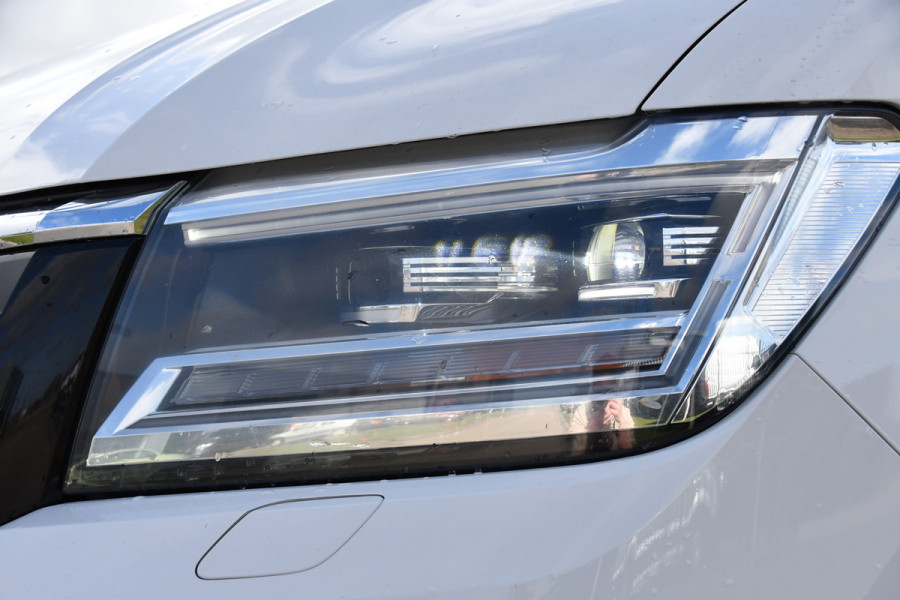 MAN TGE 35 2.0 L3H2 Black & White Edition Adaptieve Cruise, Camera, Carplay, 177PK, LED, Sensoren, Trekhaak, Stoelverwarming, UNIEK!