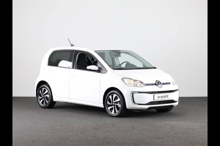 Volkswagen e-Up! e-up! Style Active 83 pk | Navigatie via App | Autom. airco | Cruise control | Achteruitrijcamera | Stoelverwarming |