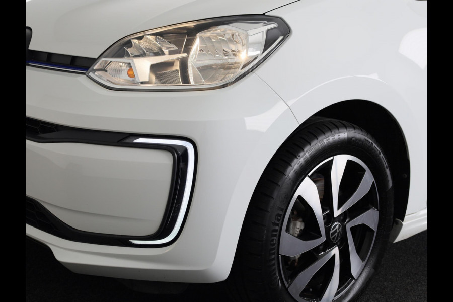 Volkswagen e-Up! e-up! Style Active 83 pk | Navigatie via App | Autom. airco | Cruise control | Achteruitrijcamera | Stoelverwarming |