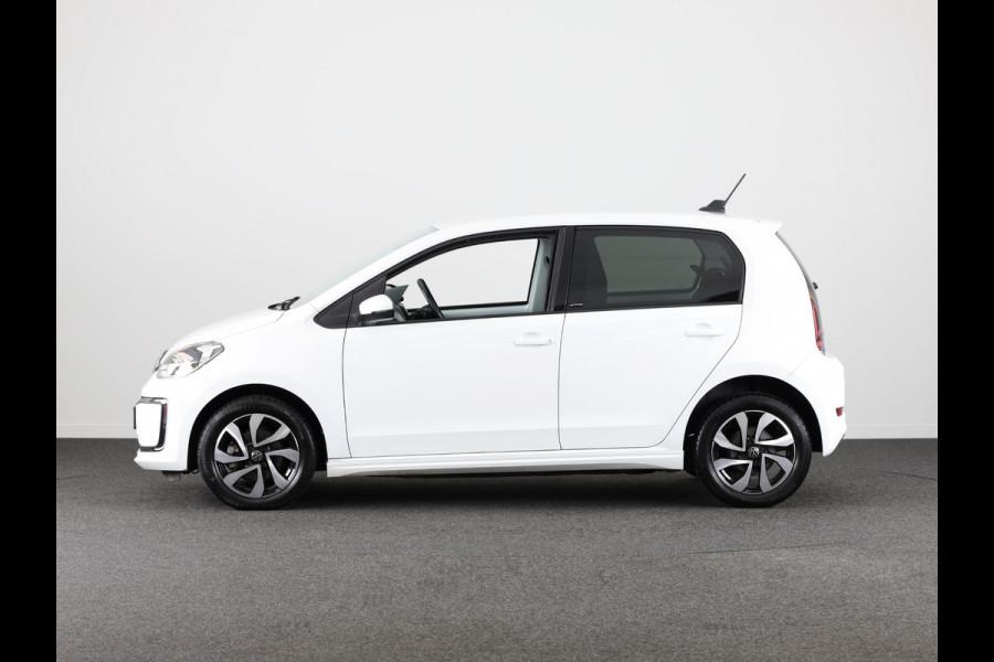 Volkswagen e-Up! e-up! Style Active 83 pk | Navigatie via App | Autom. airco | Cruise control | Achteruitrijcamera | Stoelverwarming |