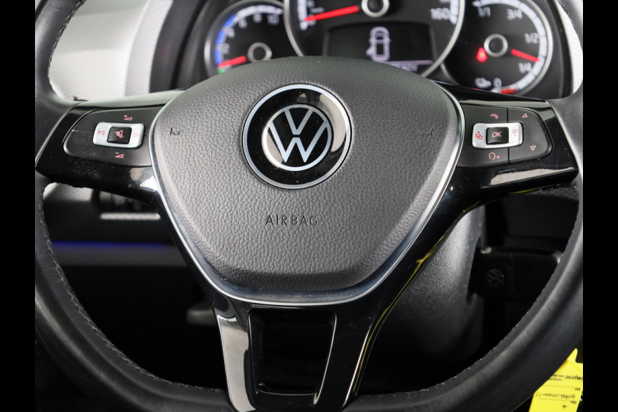 Volkswagen e-Up! e-up! Style Active 83 pk | Navigatie via App | Autom. airco | Cruise control | Achteruitrijcamera | Stoelverwarming |