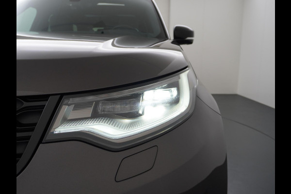 Land Rover Discovery 3.0 D300 R-Dynamic SE 7p. NIEUW MODEL | PANO | 360 CAMERA | 7 PERSOONS