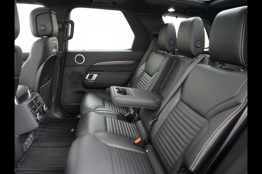 Land Rover Discovery 3.0 D300 R-Dynamic SE 7p. NIEUW MODEL | PANO | 360 CAMERA | 7 PERSOONS