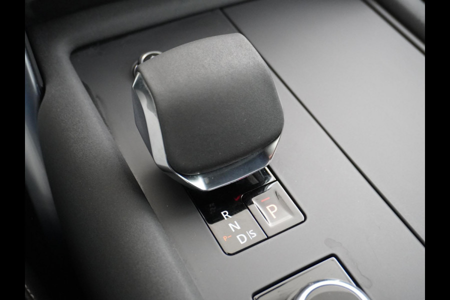 Land Rover Discovery 3.0 D300 R-Dynamic SE 7p. NIEUW MODEL | PANO | 360 CAMERA | 7 PERSOONS
