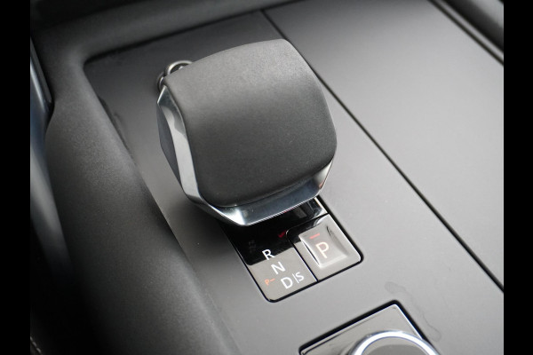 Land Rover Discovery 3.0 D300 R-Dynamic SE 7p. NIEUW MODEL | PANO | 360 CAMERA | 7 PERSOONS