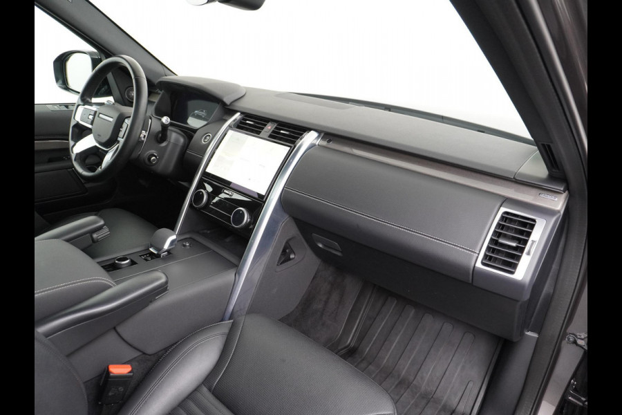 Land Rover Discovery 3.0 D300 R-Dynamic SE 7p. NIEUW MODEL | PANO | 360 CAMERA | 7 PERSOONS