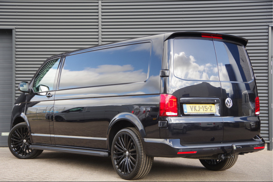 Volkswagen Transporter 2.0 TDI BULLI L2 150PK AUT. LED, LEDER, VIRTUAL, ADAPT. CRUISE, CAMERA, NAVI, AIRCO, PDC, APPLE CARPLAY