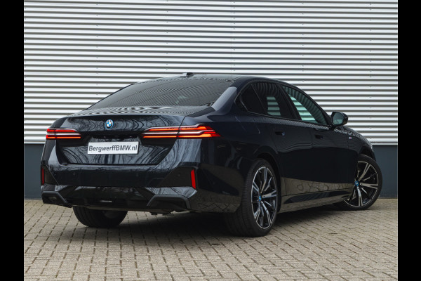 BMW 5 Serie 530e M-Sport - Pano - Driving Ass Prof - Stoelventilatie - Harman Kardon