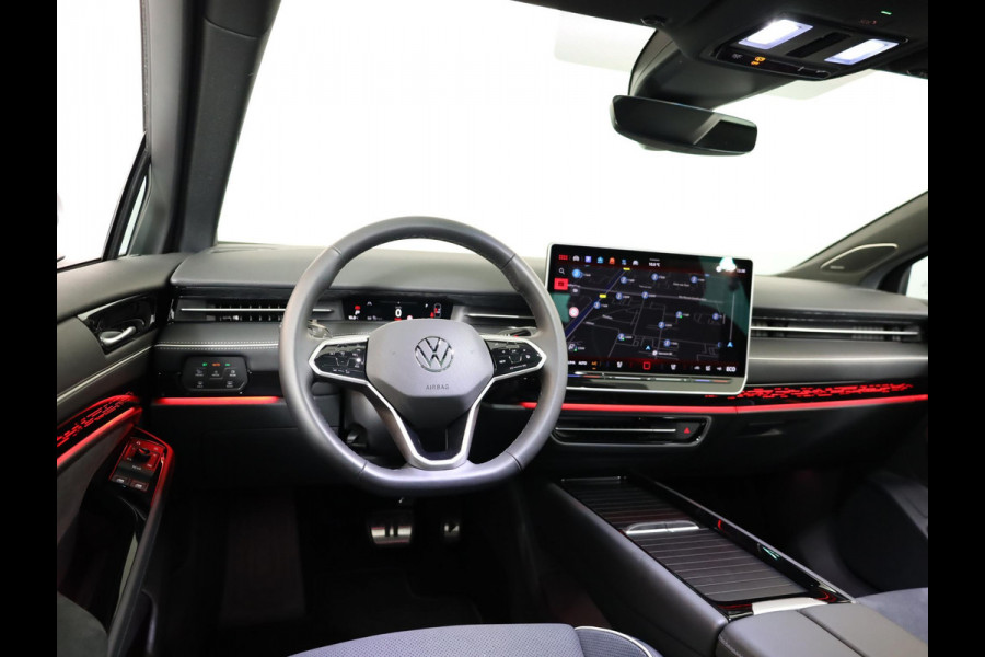 Volkswagen ID.7 Tourer Pro Business 77 kWh 286pk|Pano.dak| 20'LM-velgen| verwarmde stoelen,voorraam en stuur..