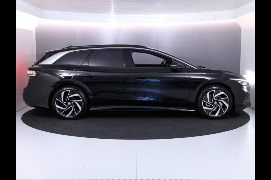 Volkswagen ID.7 Tourer Pro Business 77 kWh 286pk|Pano.dak| 20'LM-velgen| verwarmde stoelen,voorraam en stuur..