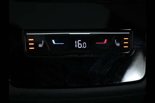 Volkswagen ID.7 Tourer Pro Business 77 kWh 286pk|Pano.dak| 20'LM-velgen| verwarmde stoelen,voorraam en stuur..
