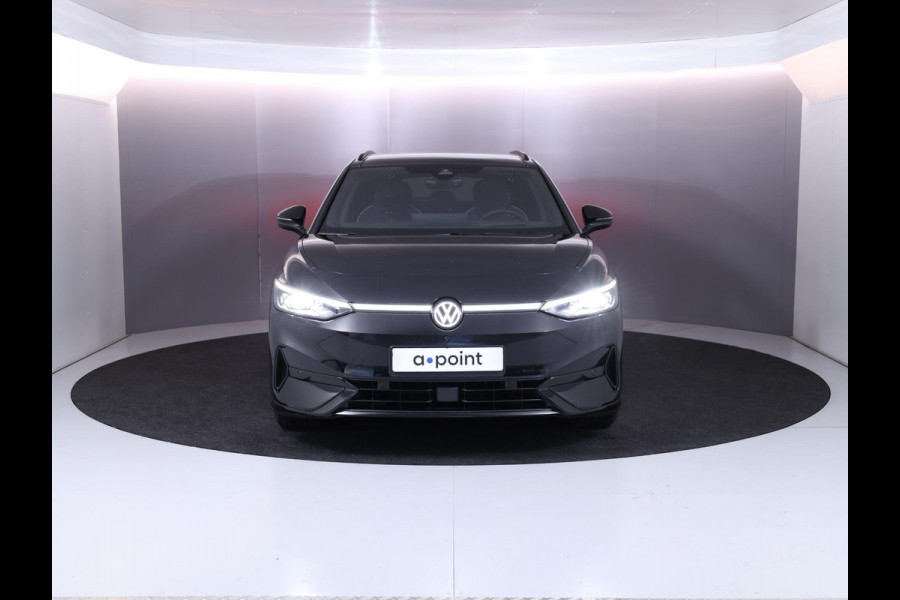 Volkswagen ID.7 Tourer Pro Business 77 kWh 286pk|Pano.dak| 20'LM-velgen| verwarmde stoelen,voorraam en stuur..