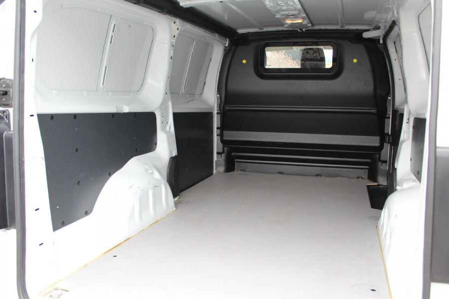 Peugeot Expert 2.0 BlueHDI 145PK Euro6 Automaat L3 Long ✓ airco ✓ navigatie ✓ 3-zits ✓ cruise control