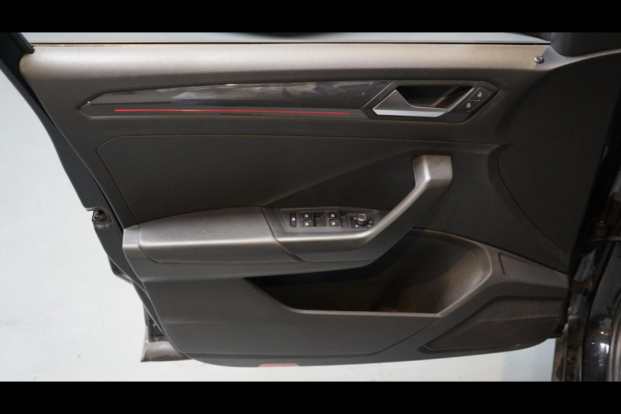 Volkswagen T-Roc 2.0 TSI 4Motion Sport AUTOMAAT-ACC-BEATS-DAB-LED-LEDER-NAVIGATIE-PANORAMA-TREKHAAK-VIRTUEEL