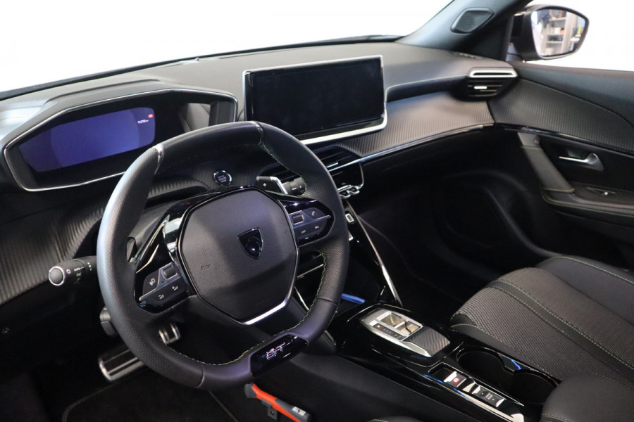 Peugeot 2008 1.2 PureTech 130 GT Dab+ PDC  VCP 17LMV  130PK Navigatie