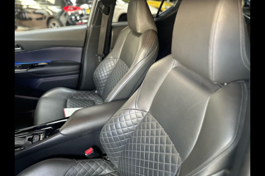 Toyota C-HR 1.8 Hybrid Style Ultimate Bi-Tone, Leder, Camera, JBL, Stoelverwarming, Top uitvoering