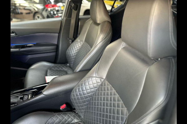Toyota C-HR 1.8 Hybrid Style Ultimate Bi-Tone, Leder, Camera, JBL, Stoelverwarming, Top uitvoering