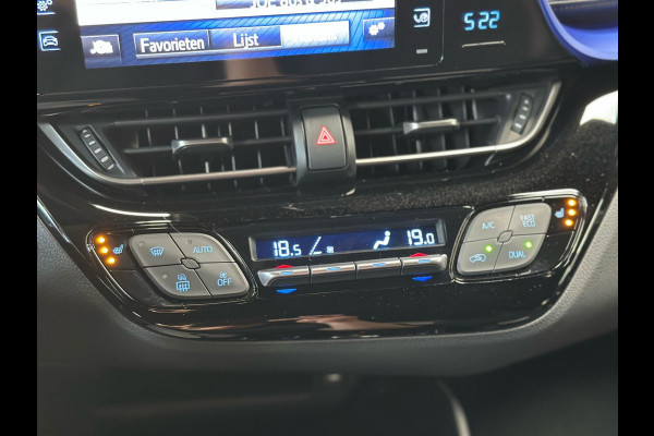 Toyota C-HR 1.8 Hybrid Style Ultimate Bi-Tone, Leder, Camera, JBL, Stoelverwarming, Top uitvoering