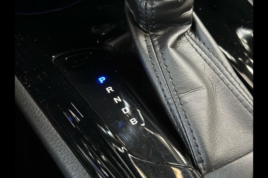 Toyota C-HR 1.8 Hybrid Style Ultimate Bi-Tone, Leder, Camera, JBL, Stoelverwarming, Top uitvoering