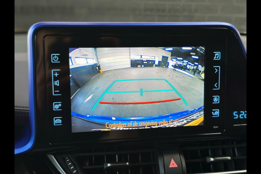 Toyota C-HR 1.8 Hybrid Style Ultimate Bi-Tone, Leder, Camera, JBL, Stoelverwarming, Top uitvoering