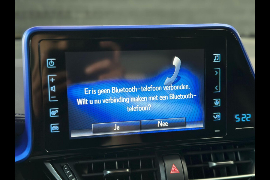 Toyota C-HR 1.8 Hybrid Style Ultimate Bi-Tone, Leder, Camera, JBL, Stoelverwarming, Top uitvoering