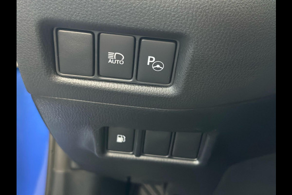 Toyota C-HR 1.8 Hybrid Style Ultimate Bi-Tone, Leder, Camera, JBL, Stoelverwarming, Top uitvoering
