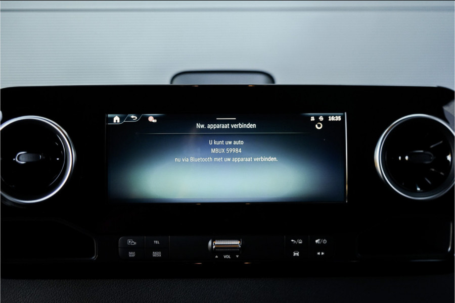 Mercedes-Benz Sprinter 319 1.9 CDI L2H1 BPM Vrij Black Pack Distronic Camera Trekhaak 3.5T