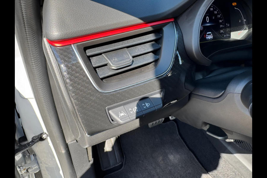 Renault Arkana TCe 140 EDC R.S. Line Zwart dak / Groot Navi / Stoel verwarming
