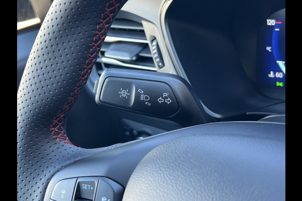 Ford Kuga 2.5 PHEV ST-Line X 225pk | Driver Assistance Pack | Technology Pack | Panoramadak | Wegklapbare Trekhaak | Winterpack  | Verlengde Fabrieksgarantie tot 04-2028