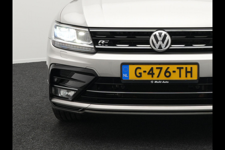 Volkswagen Tiguan 1.4 TSI ACT Comfortline Business R 150pk DSG | Trekhaak af Fabriek | Adaptive Cruise | Apple Carplay | 19"L.M | LED Koplampen | Stoelverwarming | Navi Full Map |