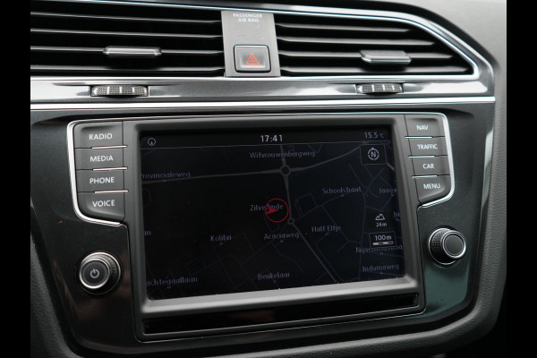 Volkswagen Tiguan 1.4 TSI ACT Comfortline Business R 150pk DSG | Trekhaak af Fabriek | Adaptive Cruise | Apple Carplay | 19"L.M | LED Koplampen | Stoelverwarming | Navi Full Map |