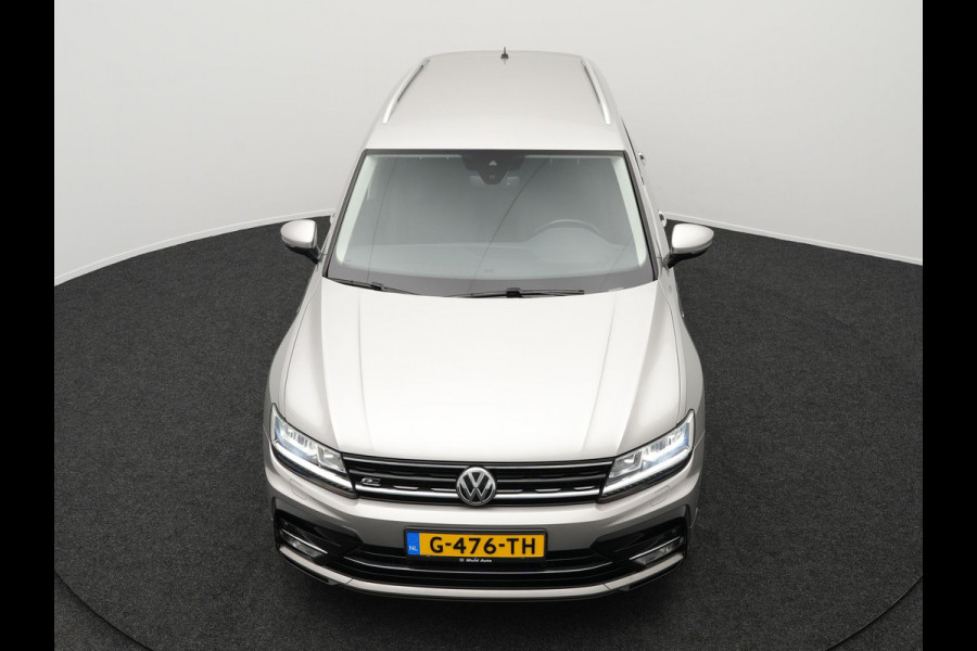 Volkswagen Tiguan 1.4 TSI ACT Comfortline Business R 150pk DSG | Trekhaak af Fabriek | Adaptive Cruise | Apple Carplay | 19"L.M | LED Koplampen | Stoelverwarming | Navi Full Map |