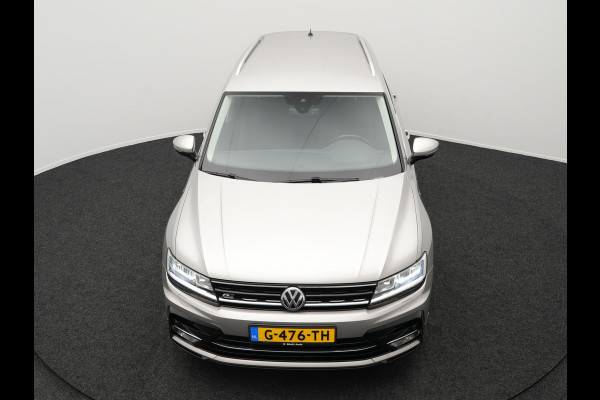 Volkswagen Tiguan 1.4 TSI ACT Comfortline Business R 150pk DSG | Trekhaak af Fabriek | Adaptive Cruise | Apple Carplay | 19"L.M | LED Koplampen | Stoelverwarming | Navi Full Map |