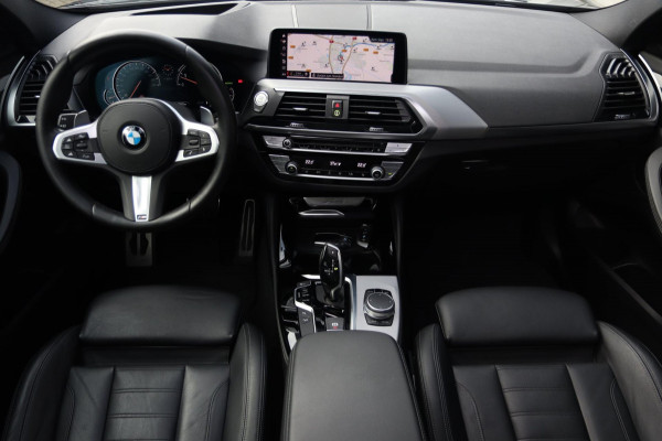 BMW X4 XDrive30i M Sport / PANODAK / KEYLESS / HUD / CAMERA / 20''
