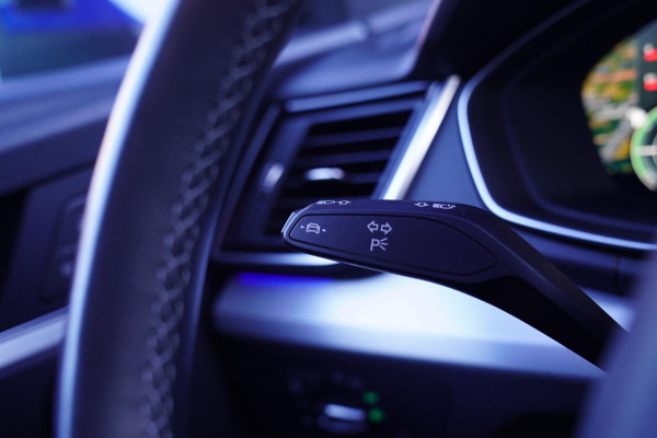 Audi Q5 Sportback 55 TFSI e S edition | Matrix | Luchtvering | Audi Drive Select | Adaptieve Cruise | 2 x S-line | Virtual | LED |