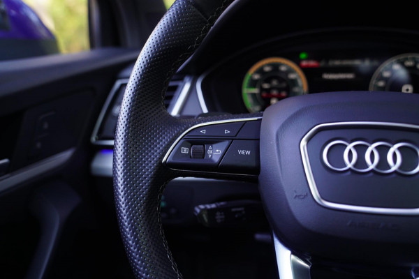 Audi Q5 Sportback 55 TFSI e S edition | Matrix | Luchtvering | Audi Drive Select | Adaptieve Cruise | 2 x S-line | Virtual | LED |