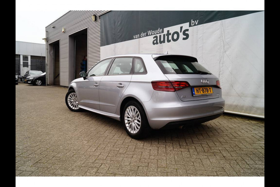 Audi A3 Sportback 1.6 TDI 110pk Ultra -NAVI-AIRCO-CRUISE-