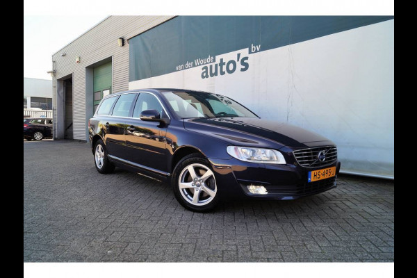 Volvo V70 D3 150pk Classic Edition -NAVI-LEER-XENON-