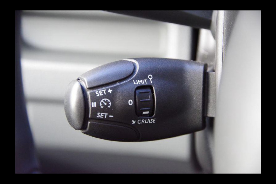 Toyota ProAce Long Worker 1.5 D-4D L3, APK TOT 01-04-2026! AIRCO, CRUISE, BLUETOOTH, NL AUTO, SIDEBARS, NAP, ZEER NETJES