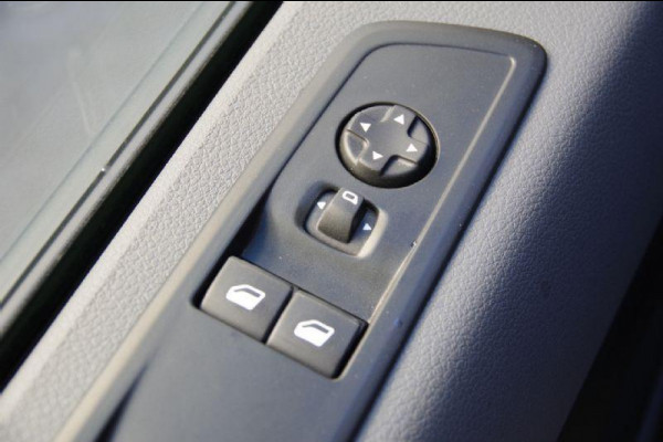 Toyota ProAce Long Worker 1.5 D-4D L3, APK TOT 01-04-2026! AIRCO, CRUISE, BLUETOOTH, NL AUTO, SIDEBARS, NAP, ZEER NETJES