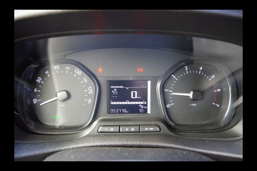 Toyota ProAce Long Worker 1.5 D-4D L3, APK TOT 01-04-2026! AIRCO, CRUISE, BLUETOOTH, NL AUTO, SIDEBARS, NAP, ZEER NETJES