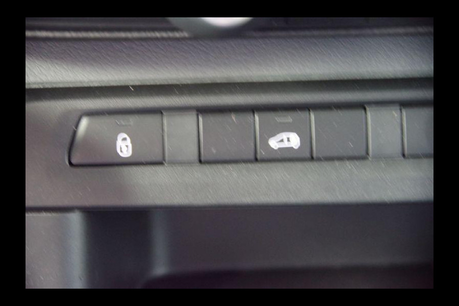 Toyota ProAce Long Worker 1.5 D-4D L3, APK TOT 01-04-2026! AIRCO, CRUISE, BLUETOOTH, NL AUTO, SIDEBARS, NAP, ZEER NETJES