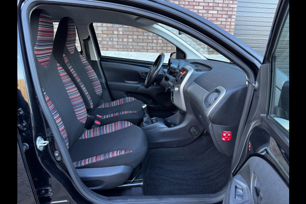 Citroën C1 1.0 e-VTi Feel / Airco / Bluetooth / NED-C1 / C.V. met Afstandsbediening + Elek. Pakket