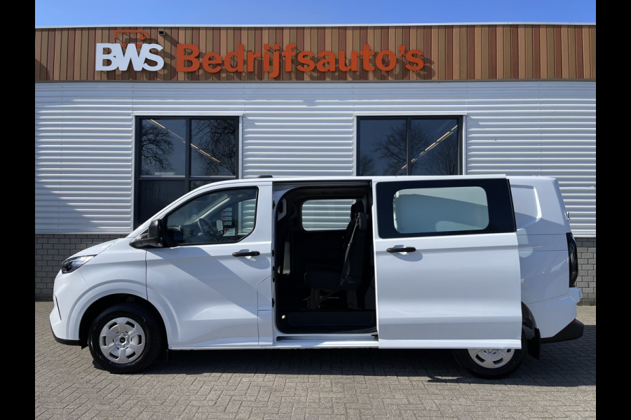Ford Transit Custom 340 2.0 TDCI L2H1 Trend DC 5 persoons / originele Ford dubbel cabine / bpm vrij / NIEUW / vaste prijs rijklaar € 39.950 ex btw / lease vanaf € 715 / airco / cruise / vol opties !