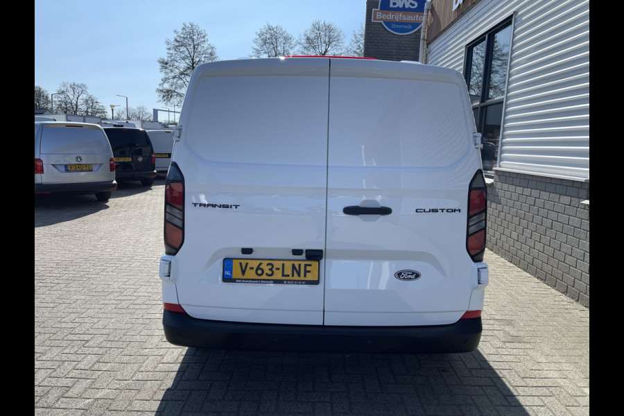 Ford Transit Custom 340 2.0 TDCI L2H1 Trend DC 5 persoons / originele Ford dubbel cabine / bpm vrij / NIEUW / vaste prijs rijklaar € 39.950 ex btw / lease vanaf € 715 / airco / cruise / vol opties !